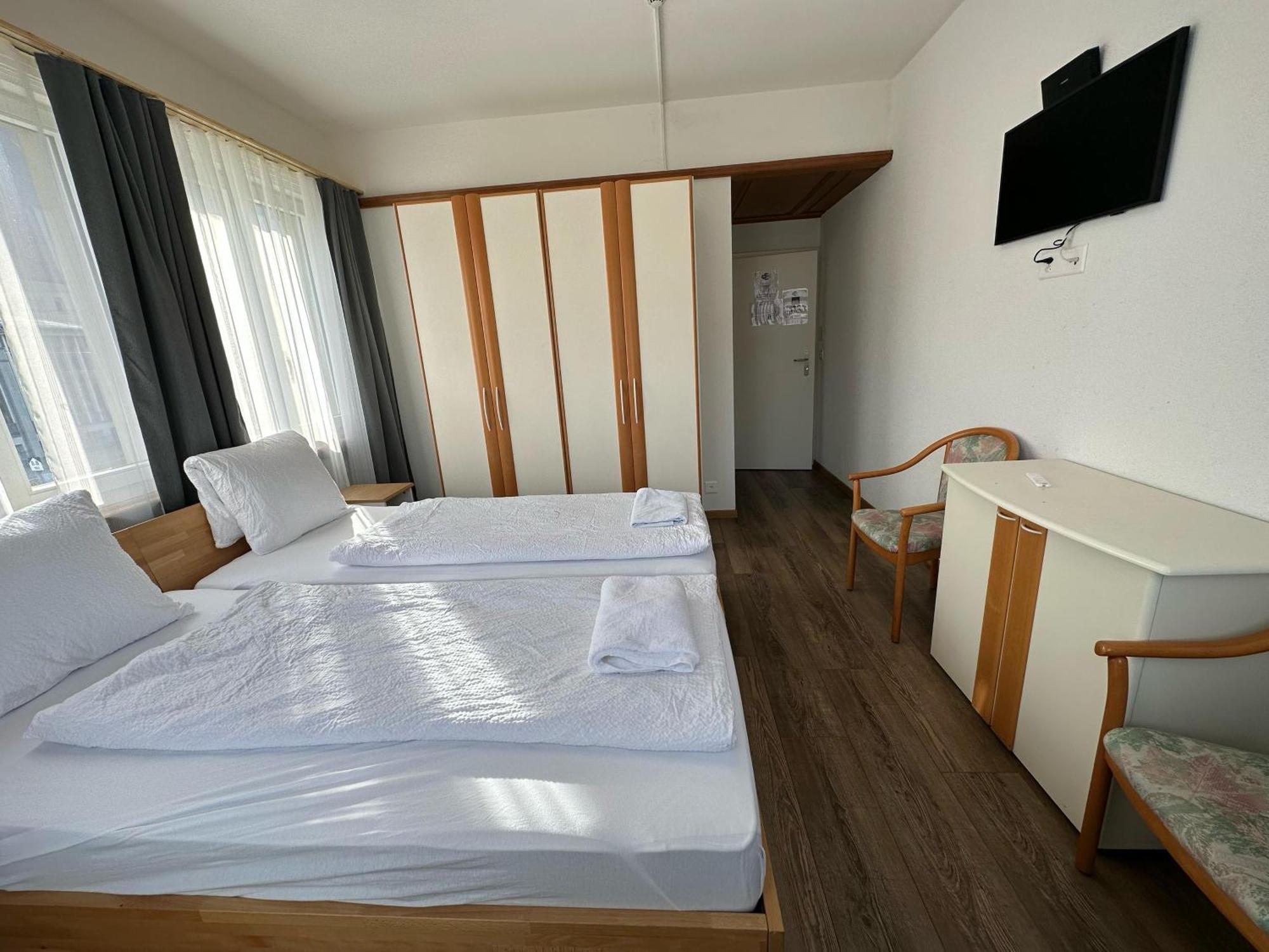 וילדרסויל Hotel Christina מראה חיצוני תמונה